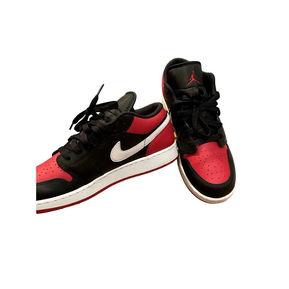 Nike Youth Jordan 1 Low Sneakers New In Box size 7